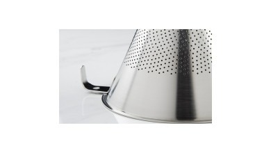 Chinois passe sauce Diamètre 23 cm