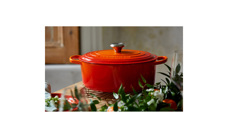 Cocotte en fonte Le Creuset orange volcanique ovale 33 cm