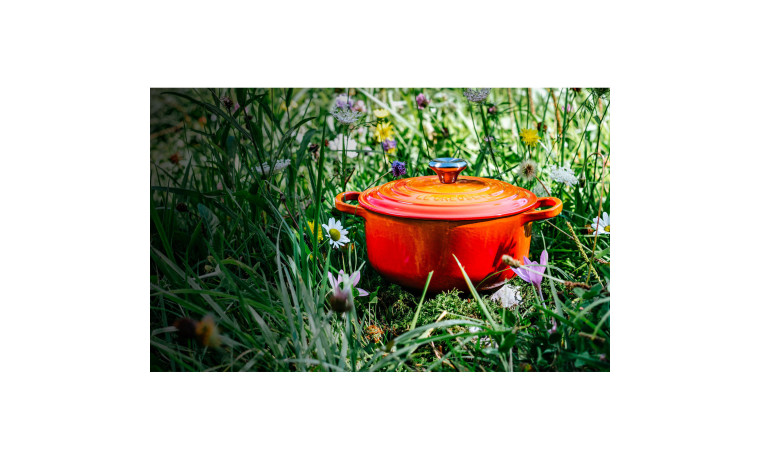 Cocotte en fonte Le Creuset orange volcanique ronde 22 cm
