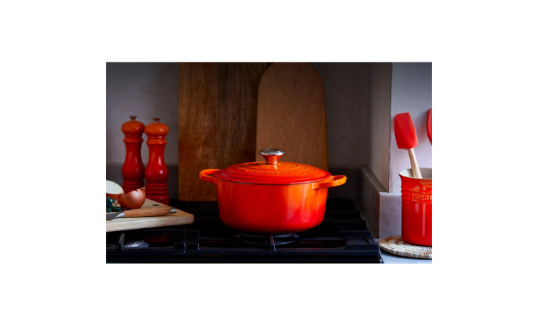 Cocotte en fonte Le Creuset orange volcanique ronde 28 cm