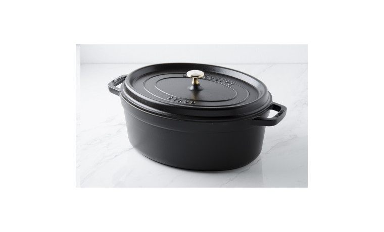 Cocotte ovale fonte noire 33 cm - La Cocotte