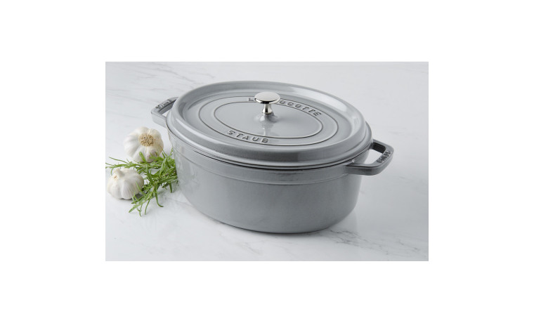 Cocotte Staub Gris graphite ovale 33 cm