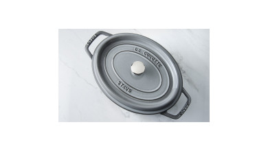 Cocotte Staub Gris graphite ovale 33 cm