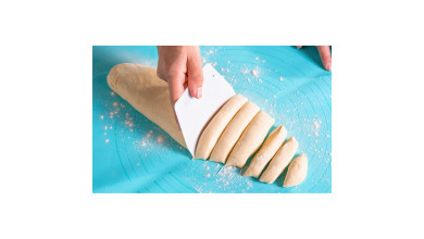 Coupe-pâte - spatule à gâteau