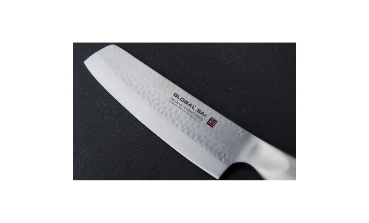 Couperet japonais à légumes 15 cm Global Sai M06
