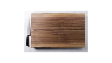 Planche à découper en noyer