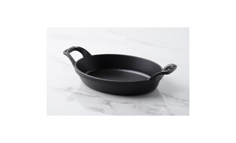 Plat empilable ovale fonte noire 21 cm