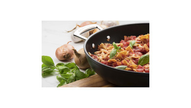 Sauteuse anti-adhésive 28 cm induction Le Creuset - Les Forgées - La Sauteuse 28cm