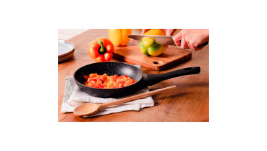 Poêle revêtement dur comme pierre diamètre 20 cm