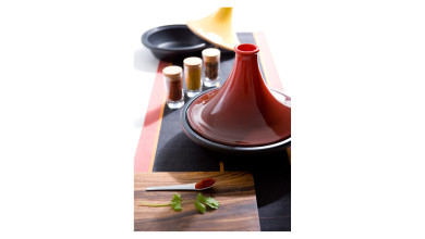 Tajine Le Creuset en fonte rouge cerise