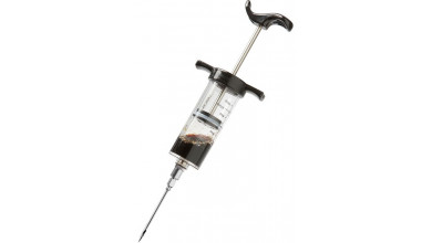 Sauce syringe