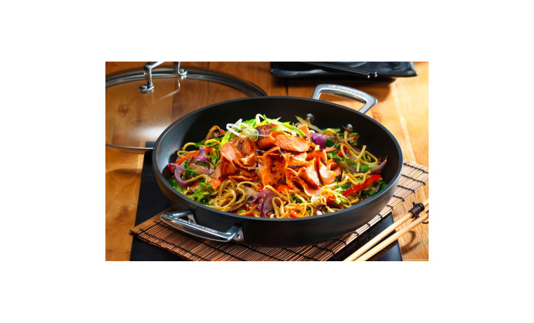 Sauteuse Provençale anti-adhérente 30 cm avec couvercle Le Creuset - Les Forgées - La Sauteuse 30 cm