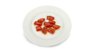 Tomates cerises rouges semi-confites à l’huile — idéal pour la restauration et la préparation culinaire en cuisine professionnel
