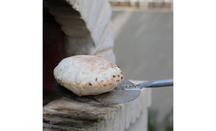 Petite pelle à pizza à retourner en acier aluminisé, Ø 20 cm, manche 120 cm - La pelle
