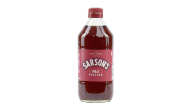 Vinaigre de malt Sarson’s en grande bouteille 568 ml, idéal pour la cuisine professionnelle et la préparation de recettes. - Bou