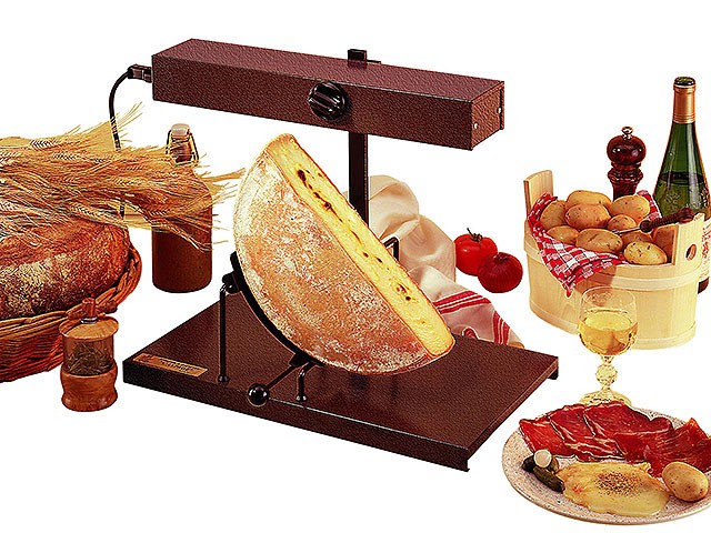 Bron Coucke Knife for raclette — FoodEquipmentDirect