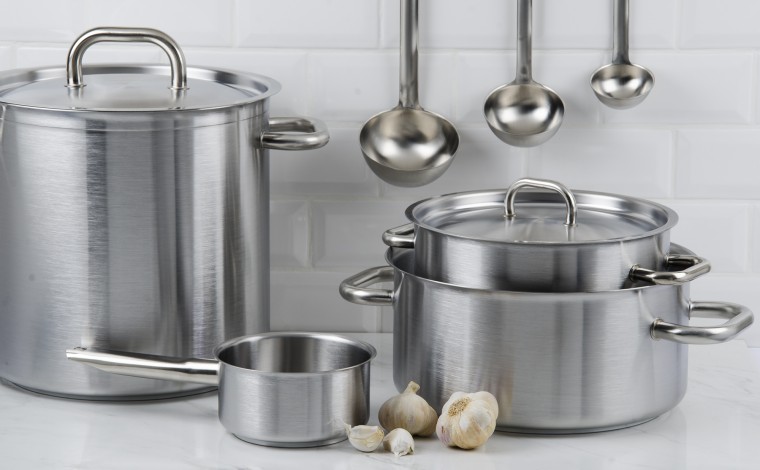 Casserole à queue diamètre 24 cm