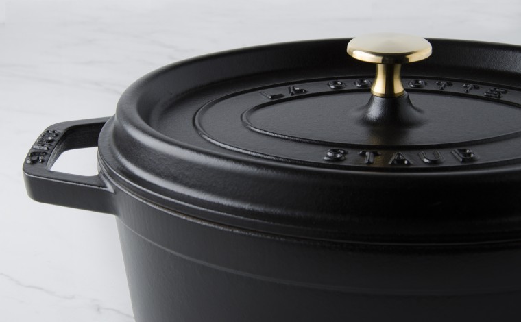 Cocotte ovale fonte noire 37 cm