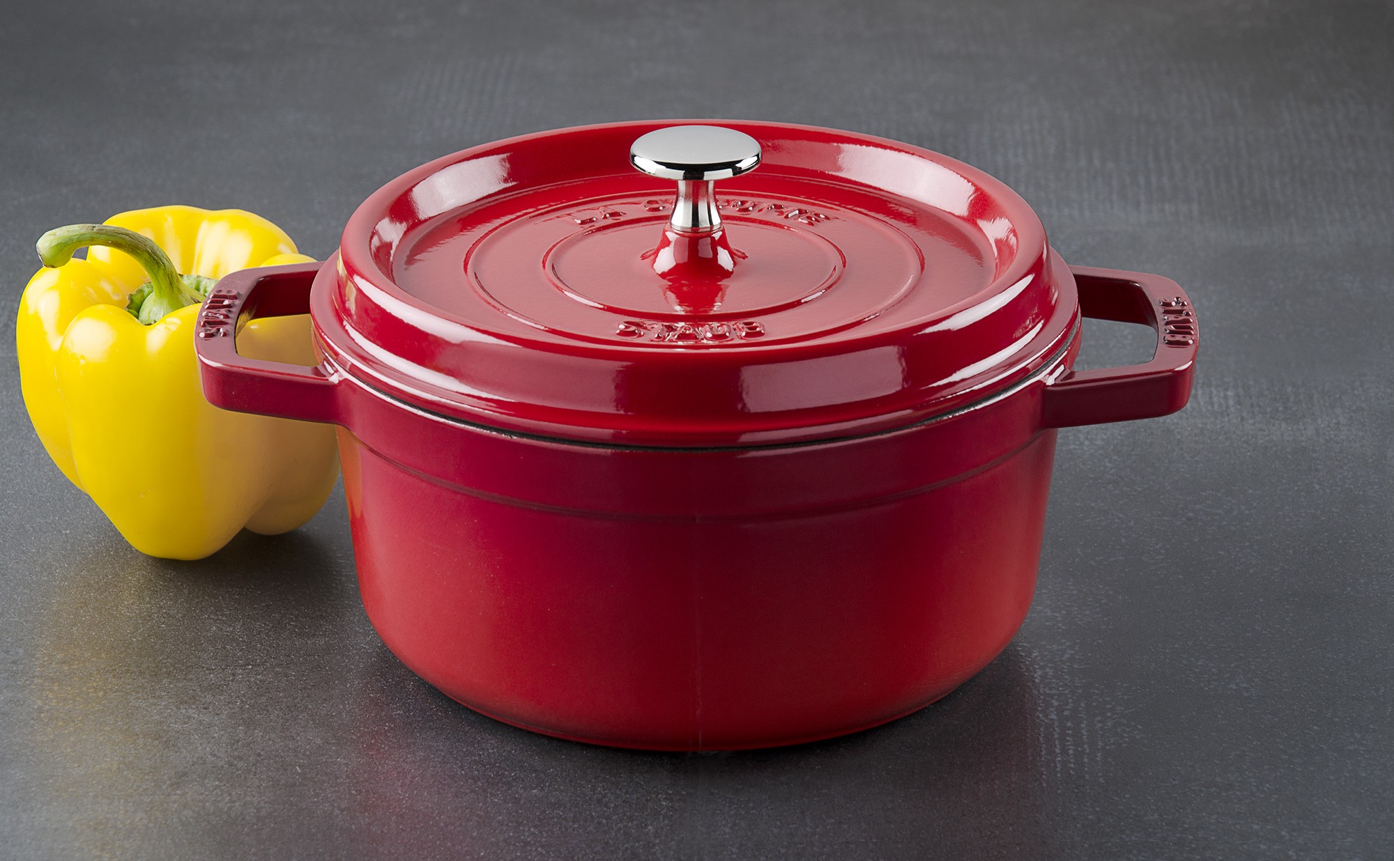 Cocotte Staub Cherry Round 22 cm - Colichef.fr