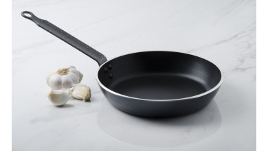 Round non-stick frying pan 20 cm CHEF