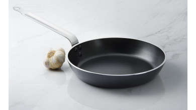 Round non-stick frying pan 24 cm CHEF
