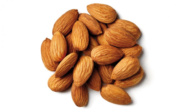 Shelled whole natural almonds