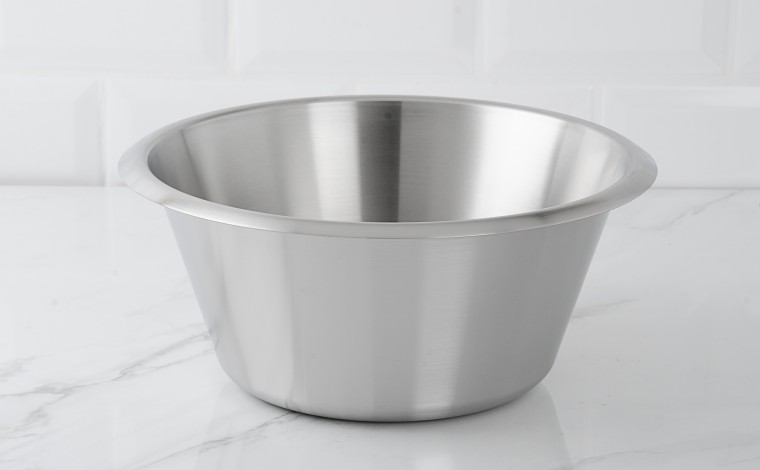 Stainless basin 24 cm flat bottom