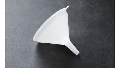 Plastic funnel 10 cm