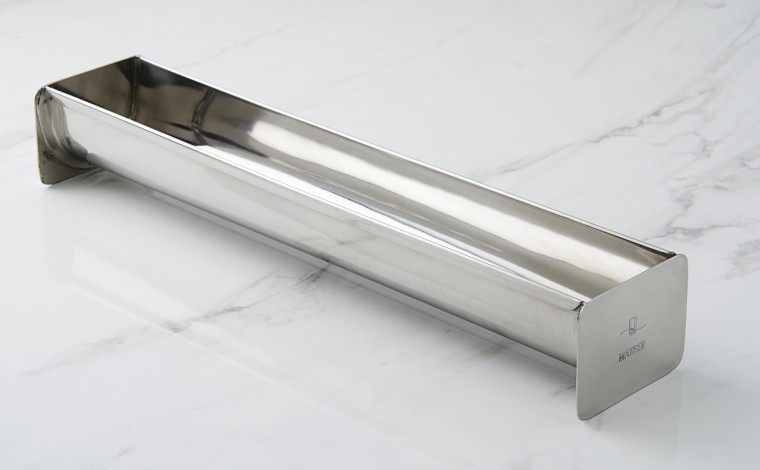 Stainless log gutter