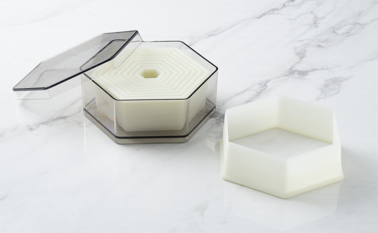 Box of 9 united hexagonal dcouples