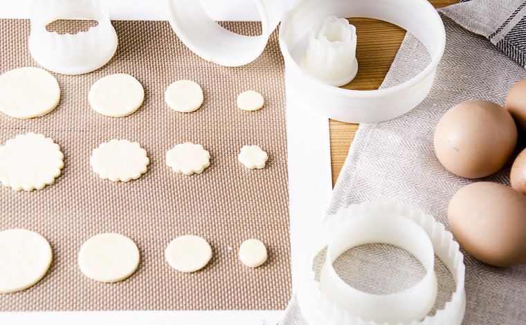 Boîte de 9 découpoirs ronds unis