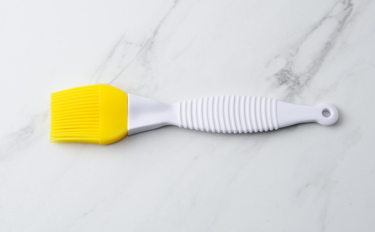 21 cm silicone brush