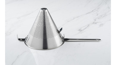 Chinois passe sauce Diamètre 18 cm