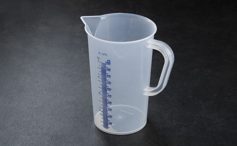 1 litre plastic graduated measurement