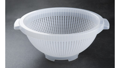 Polypropylene sieve