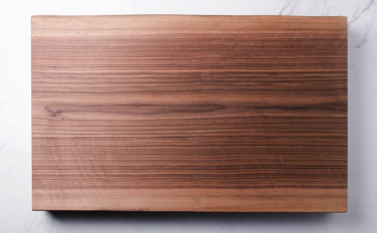 Planche à découper en noyer
