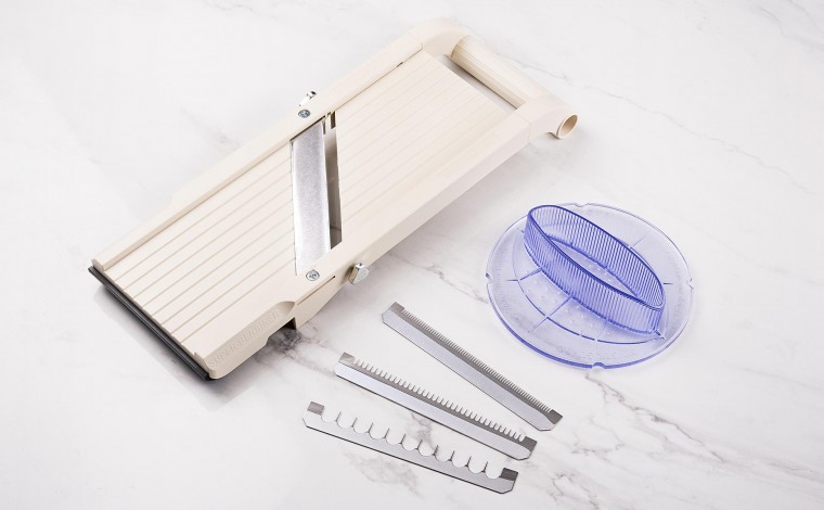 Mandoline JAPONAISE benriner premium 9,5 cm