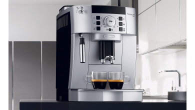 ESPRESSO MACHINE DELONGHI MAGNIFICA S ECAM 22.110.SB