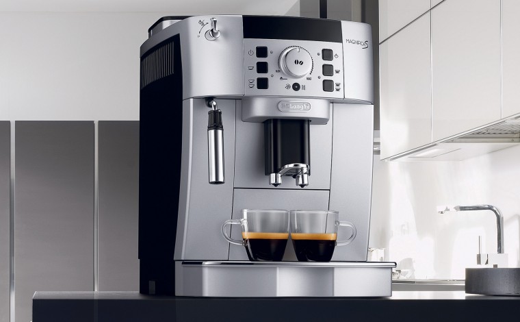 ESPRESSO MACHINE DELONGHI MAGNIFICA S ECAM 22.110.SB