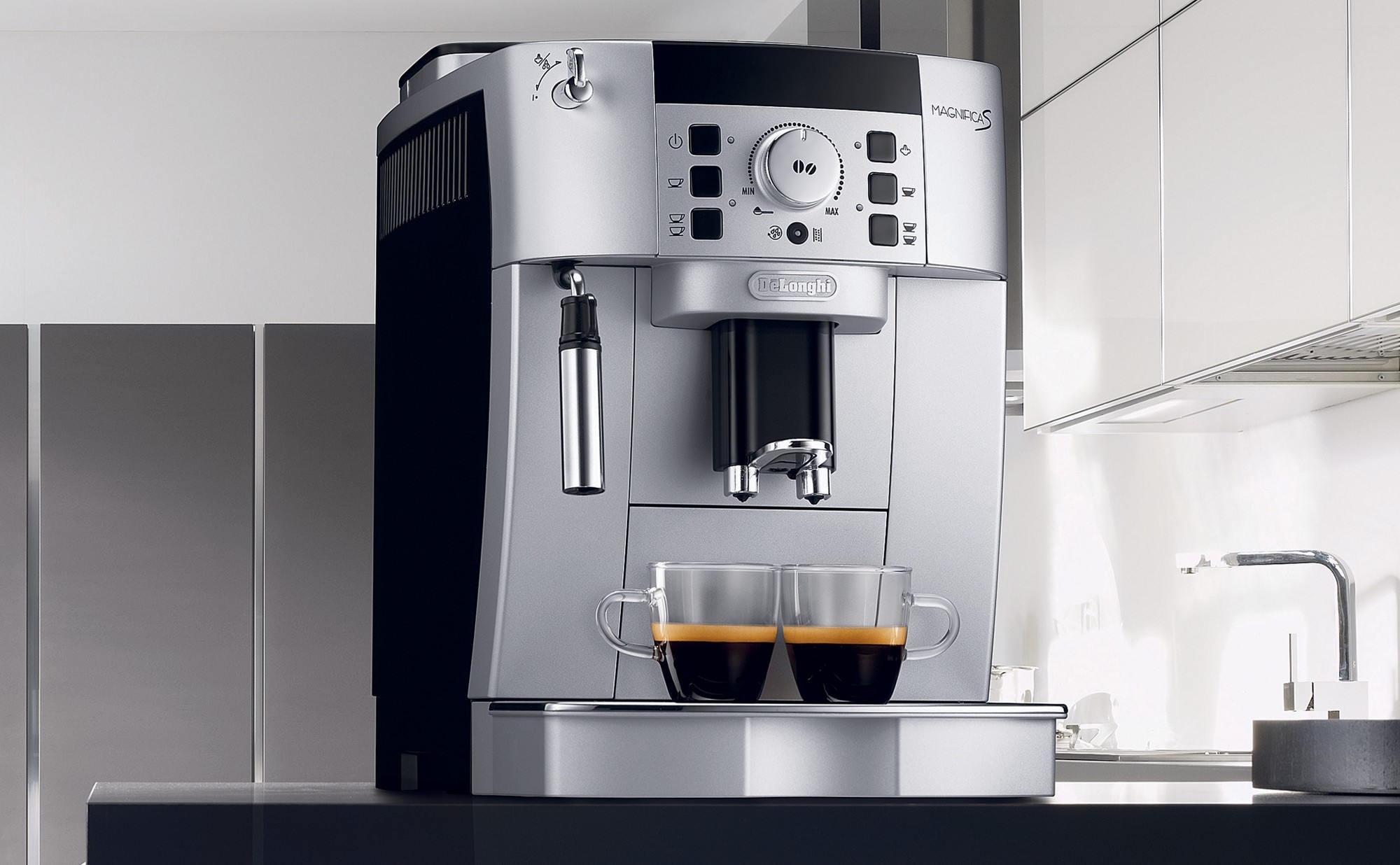 Delonghi Eletta Plus Ecam 44.620.S Full automatique 