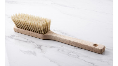 Flour brush