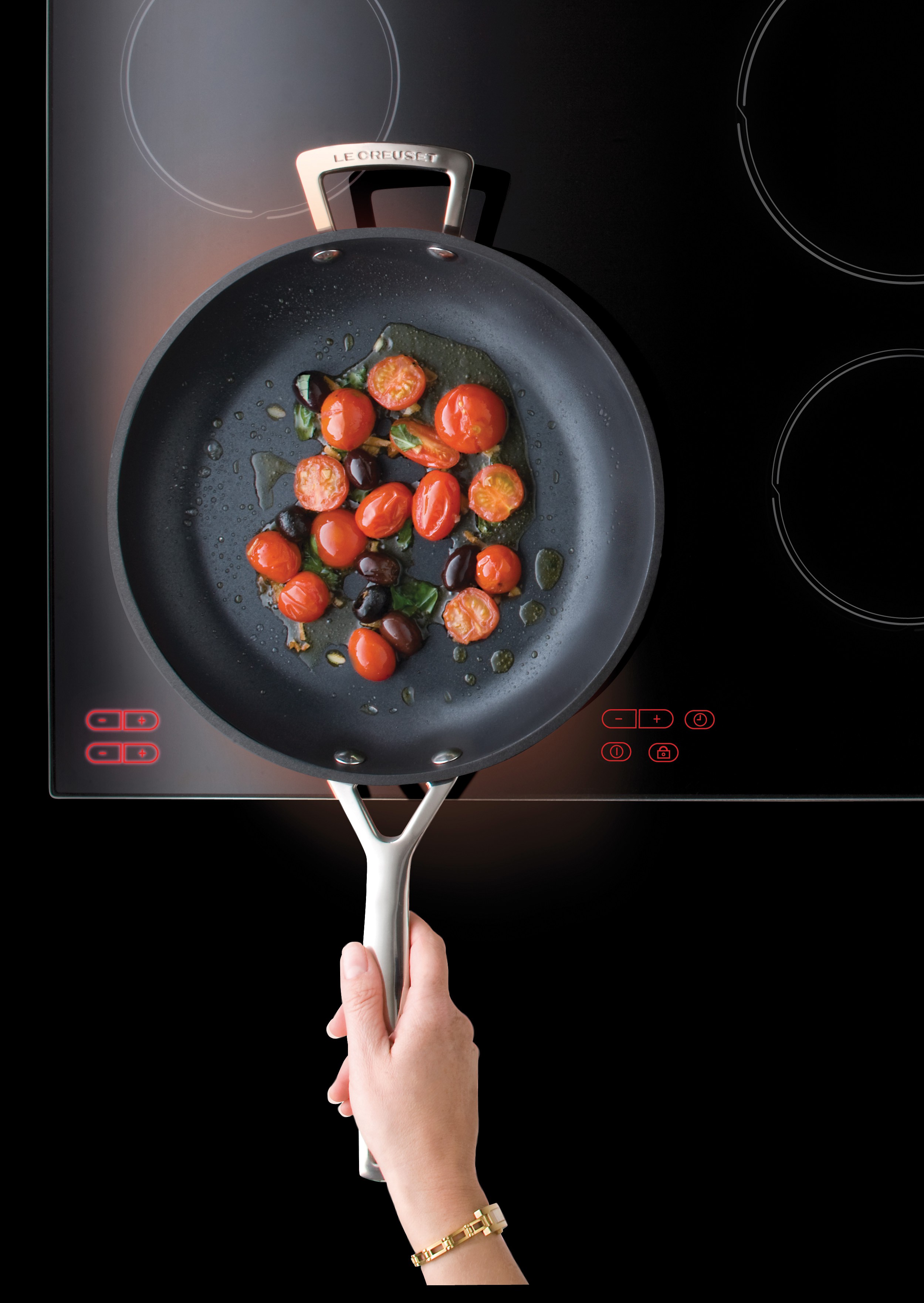 Sauteuse induction anti-adhésive Le Creuset 28 cm - Colichef