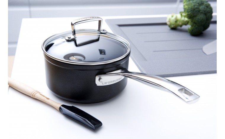 Casserole anti-adhésive 16 cm induction Le Creuset - Les Forgées