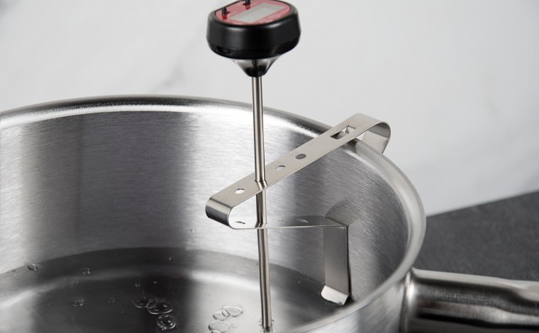 Support universel pour thermomètre sonde