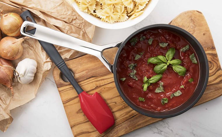 Casserole anti-adhésive 18 cm induction Le Creuset - Les Forgées