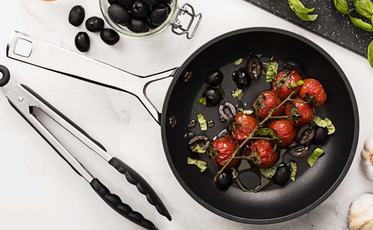 Poêle anti-adhésive 20 cm induction Le Creuset - Les Forgées