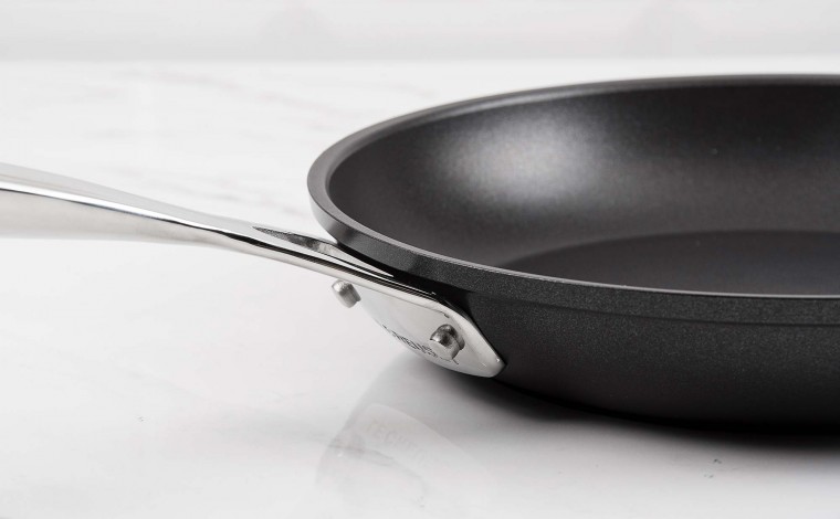 Poêle anti-adhésive 20 cm induction Le Creuset - Les Forgées
