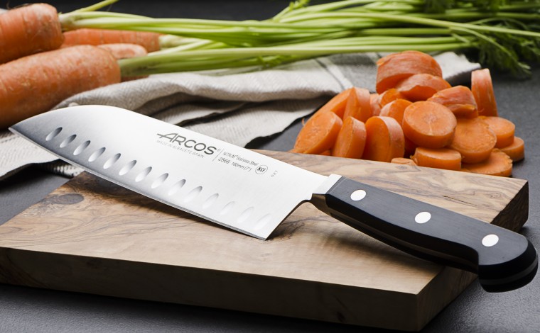 Santoku forged knife 18 cm