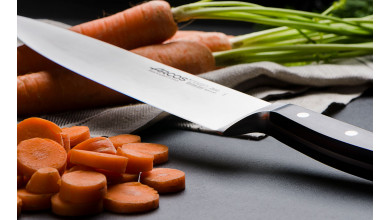 Couteau de cuisine forgé Arcos 26 cm - Colichef