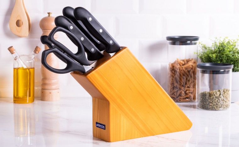 Knife block (4 knives - scissors)